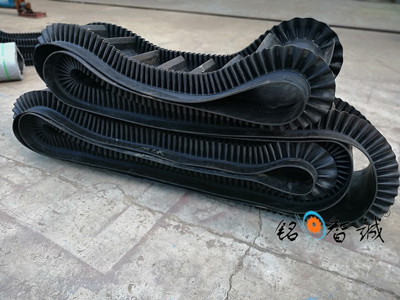 亚洲精品无码高潮喷水A片小说